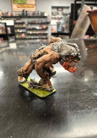 M81 Giant with Weapon