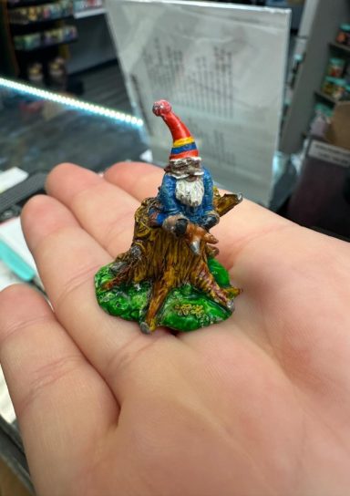 M48 – Gnome on a Stump